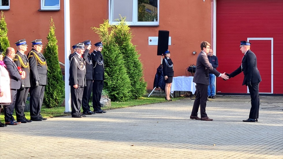 Stary Dzierzgoń. Strażacy-ochotnicy otrzymali samochód ratowniczo-gaśniczy.