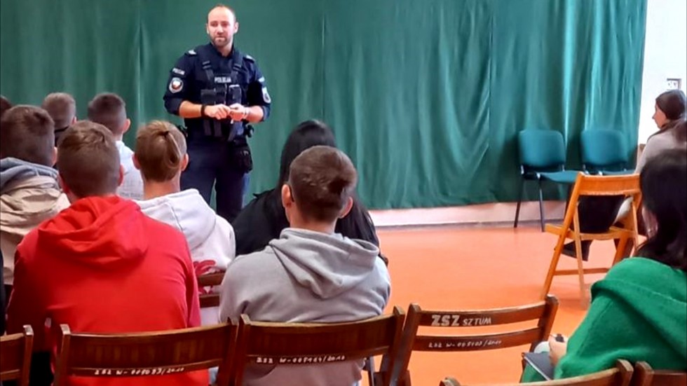 Sztum. O bezpieczeństwie z młodzieżą.