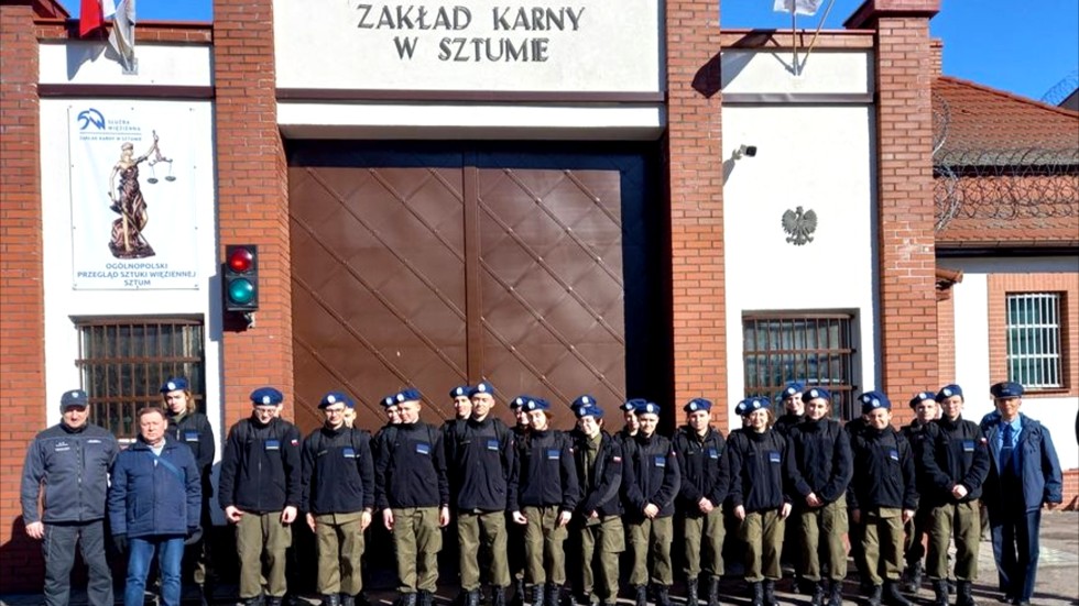 Malbork. Uczniowie z Zespołu Szkół Technicznych z wizytą w sztumskim Zakładzie Karnym.
