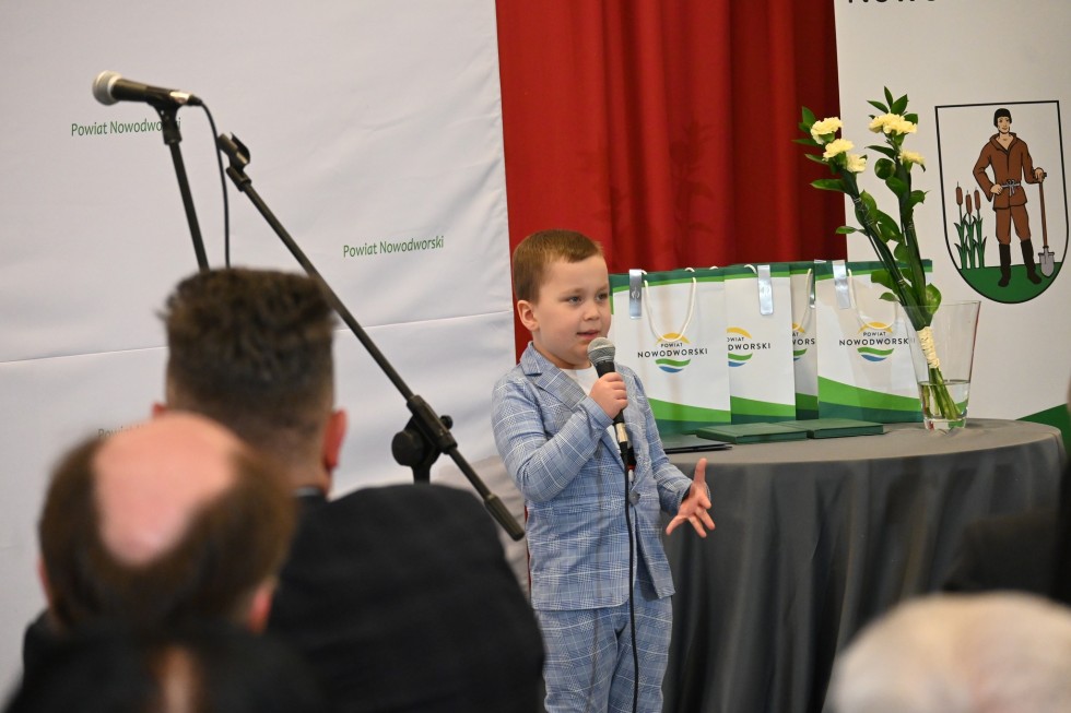 Nowy Dwór Gdański. Nagrody Starosty wręczone. Poznaj laureatów.