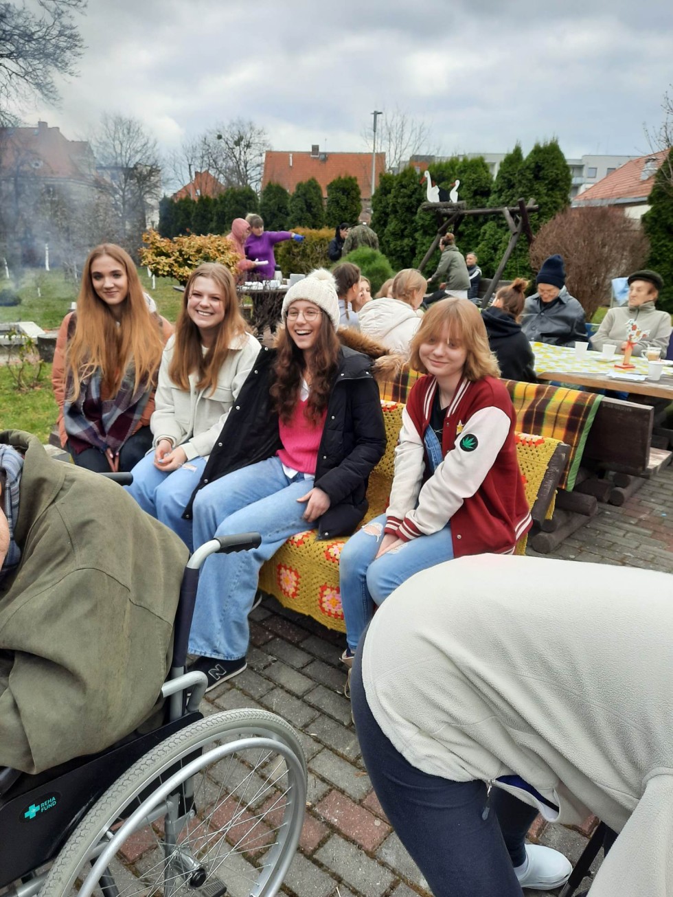 Malbork. Powitanie wiosny w Domu Pomocy Społecznej.