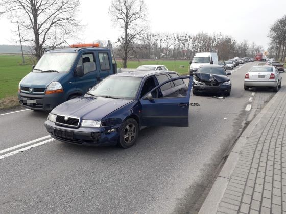 DK55. Kolizja pięciu pojazdów w Koniecwałdzie.