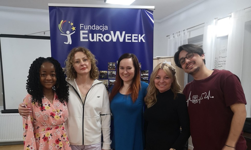 Malbork. Uczniowie II LO na warsztatach językowych Euroweek.