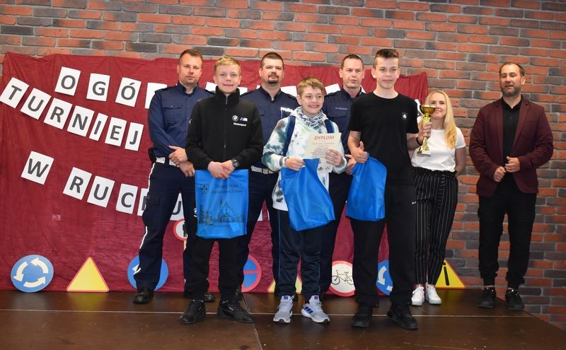 Malbork. Poznajcie laureatów powiatowego etapu Ogólnopolskiego Turnieju Bezpieczeństwa w Ruchu Drogowym.