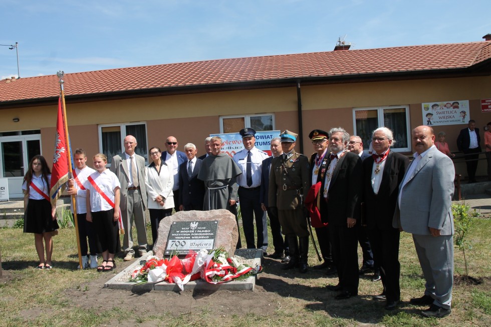Powiat sztumski. 700-lecie Waplewa Wielkiego.