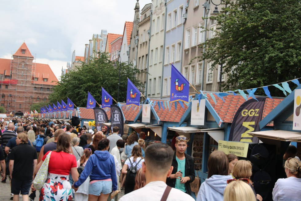 Kupcy i rzemieślnicy przejęli Gdańsk. 763. Jarmark św. Dominika rozpoczęty