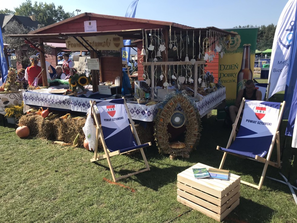 Powiat Sztumski na Pomorskim Święcie Plonów w Szemudzie. Zdjęcia
