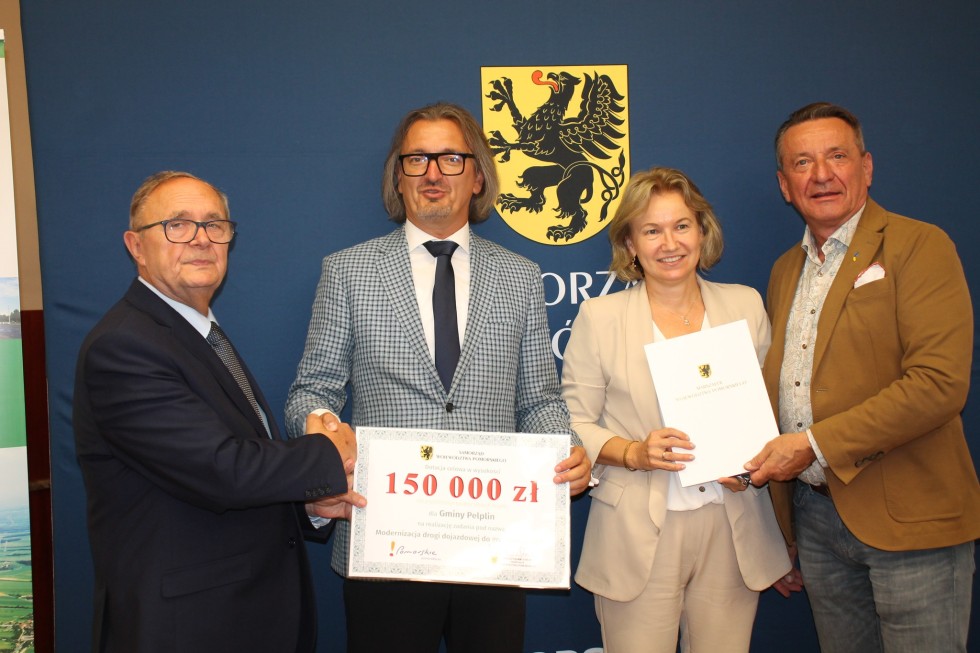Powiat sztumski z dofinansowaniem na remonty dróg.
