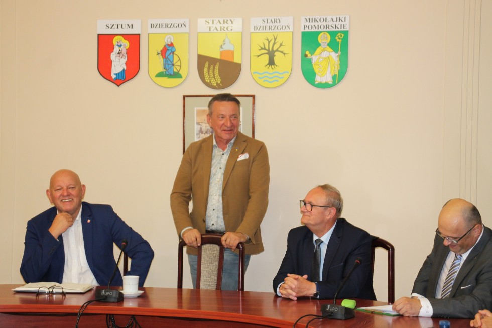 Powiat sztumski z dofinansowaniem na remonty dróg.