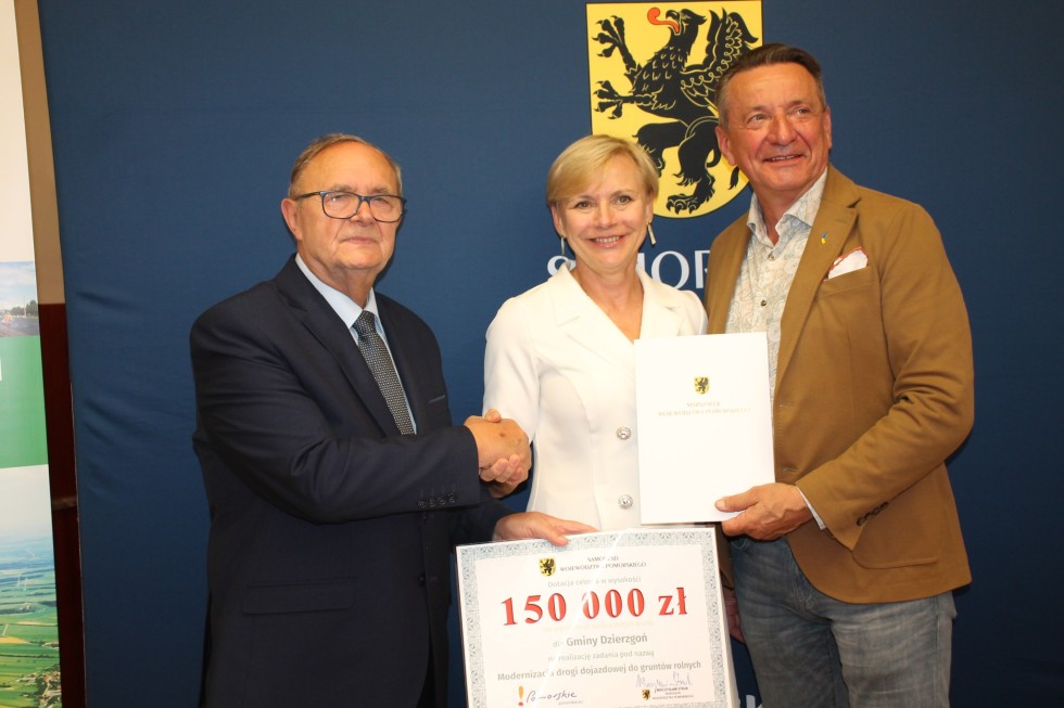 Powiat sztumski z dofinansowaniem na remonty dróg.