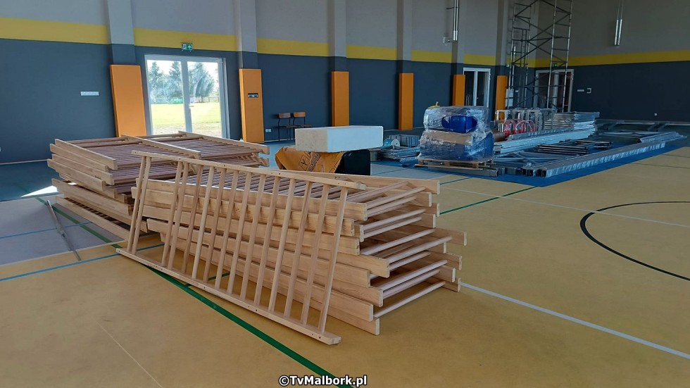 Miłoradz. Budowa hali sportowej przy Zespole Szkół i Przedszkola na finiszu. Wkrótce uroczyste otwarcie obiektu.