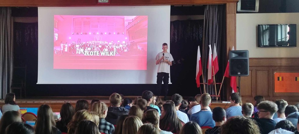 Malbork. Zwolnieni z Teorii w I LO.