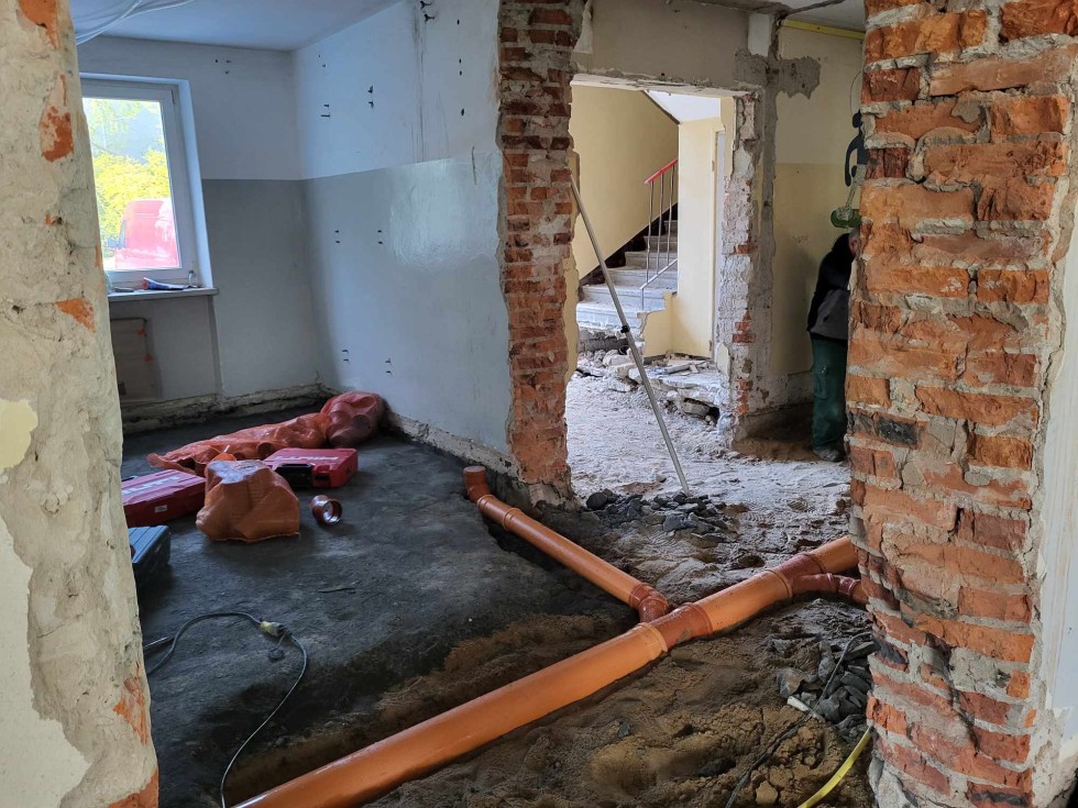 Nowy Dwór Gdański. Prace remontowe w SOSW idą pełną parą.