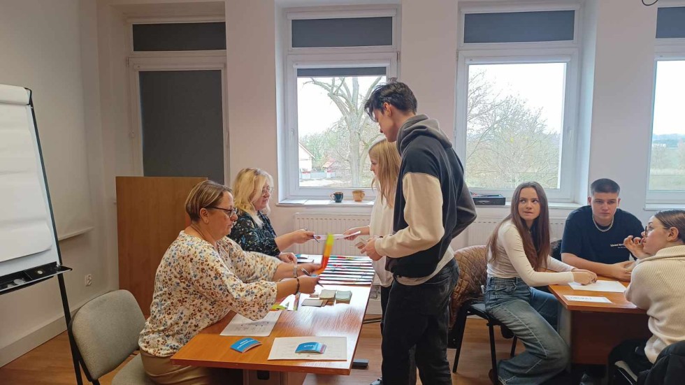 Malbork. Planuję zyskuję – gra edukacyjna dla młodzieży w ramach Tygodnia Przedsiębiorczości w PUP.