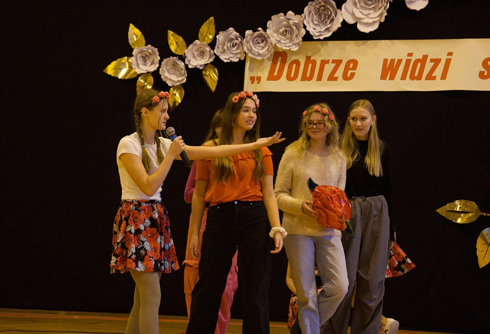 Malbork. Przyjaźń niejedno ma imię – święto teatru w Specjalnym Ośrodku Szkolno – Wychowawczym.