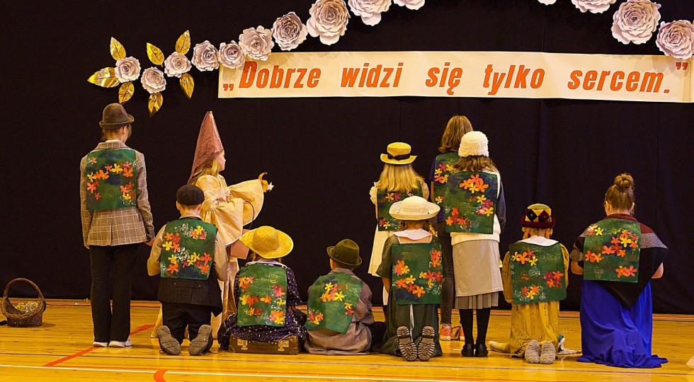 Malbork. Przyjaźń niejedno ma imię – święto teatru w Specjalnym Ośrodku Szkolno – Wychowawczym.