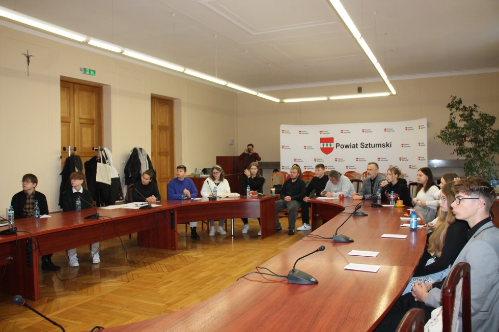 Młodzieżowa Rada Powiatu Sztumskiego podnosi swoje kwalifikacje.