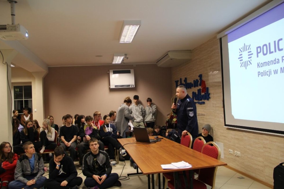 Malbork. Noc Mikołajkowa w Technikum nr 3.