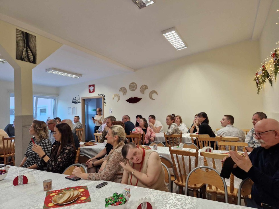 Dzierzgoń. Przedświąteczne spotkanie w Warsztacie Terapii Zajęciowej.