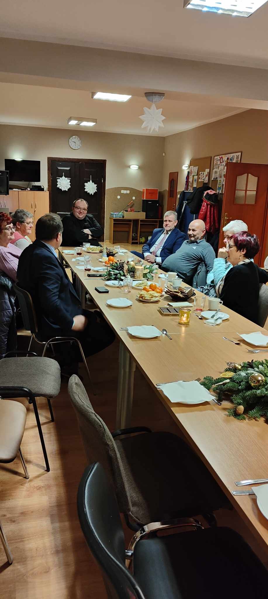 Gmina Malbork. Spotkania wigilijne dla seniorów i osób samotnych.