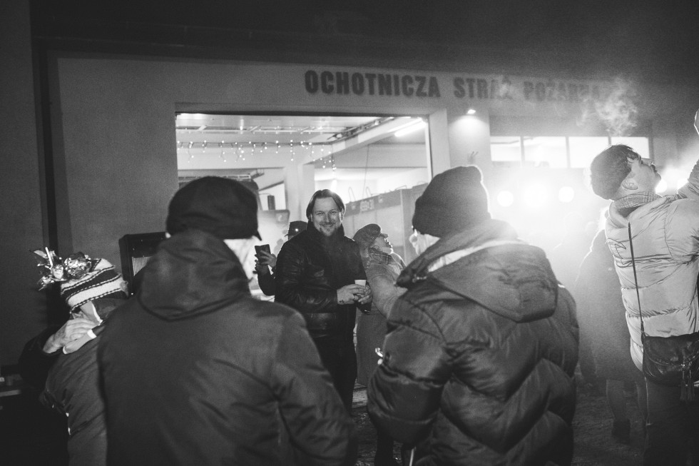 Mieszkańcy Gminy Sztutowo hucznie przywitali 2024 rok. Zdjęcia