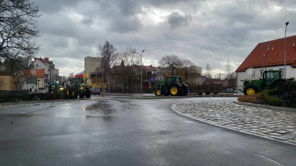 Ogólnoeuropejski Protest Rolników - tak było na DK22 w miejscowości Kończewice. Wideo i zdjęcia