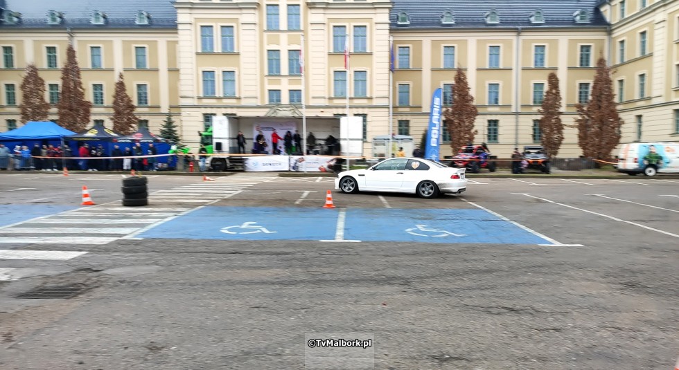 WOŚP DRIFT TAXI OSTRÓDA 2024 - Foto i Wideo