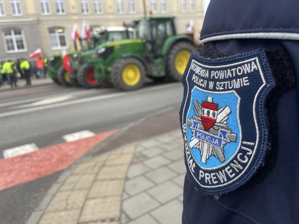 Sztum. Protest rolników i pikieta przed Starostwem.