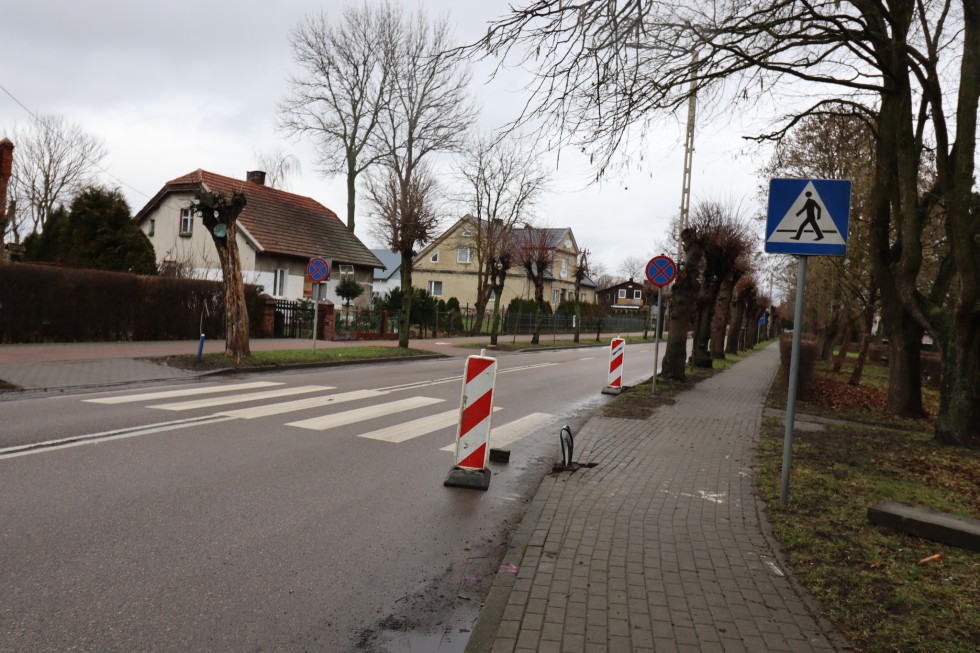 Nowy Staw. Będzie bezpieczniej – ruszyła przebudowa przejść dla pieszych.