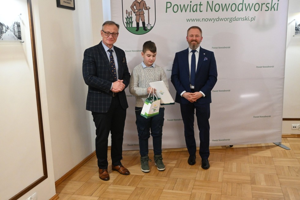 Nowy Dwór Gdański. Wręczono nagrody dla najlepszych sportowców powiatu.