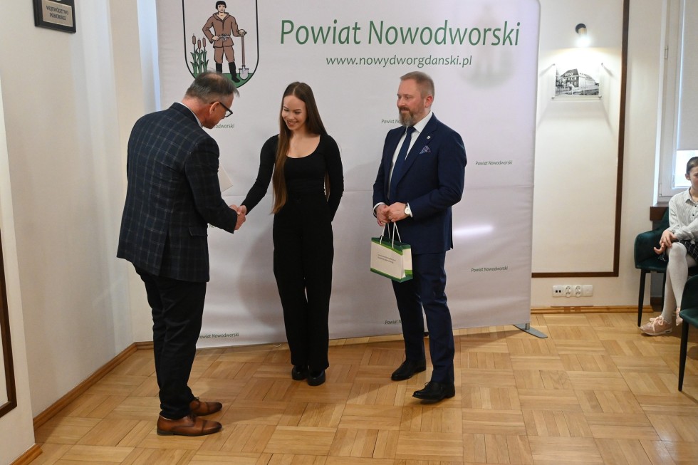 Nowy Dwór Gdański. Wręczono nagrody dla najlepszych sportowców powiatu.