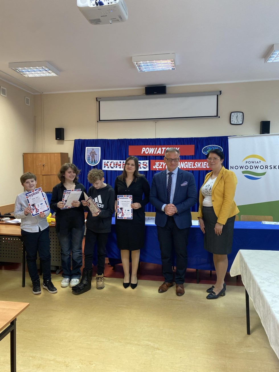 Uczniowie ze Sztutowa najlepsi w Powiatowym Konkursie z Języka Angielskiego.