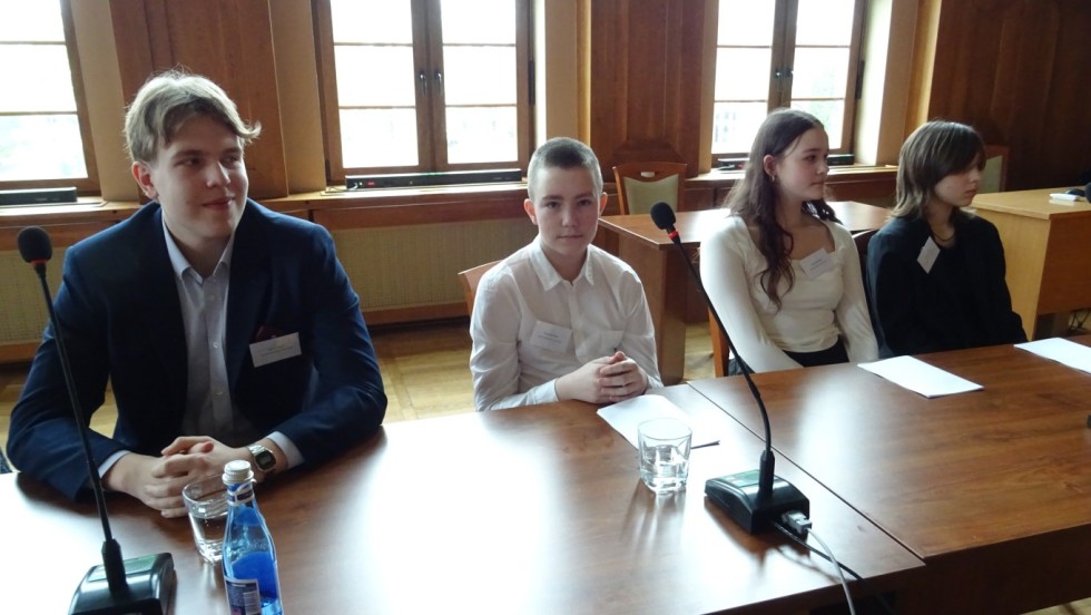 Malbork. Za nami pierwsze posiedzenie nowo wybranej Młodzieżowej Rady Miasta.