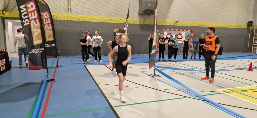 Zawody Extreme Laser Run dla uczniów Zespołu Szkół i Przedszkola w Miłoradzu.