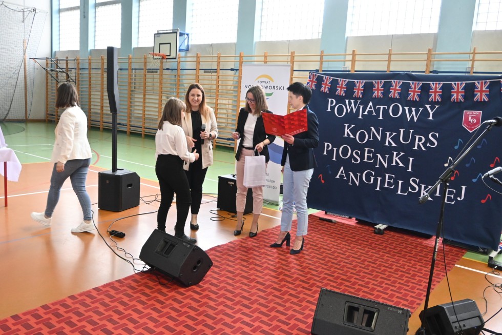 Nowy Dwór Gdański. Za nami jubileuszowy Powiatowy Konkurs Piosenki Angielskiej.
