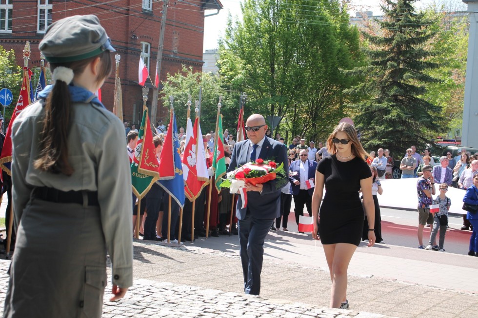 Sztum. Obchody 233. rocznicy uchwalenia Konstytucji 3 Maja.