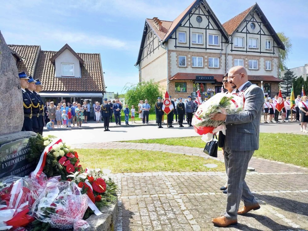 Nowy Dwór Gdański. 233. rocznica uchwalenia Konstytucji 3 Maja.