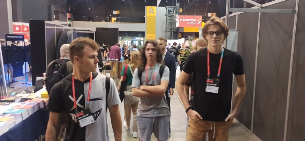 Malbork. Uczniowie Technikum nr 3 na Targach Pracy Infoshare 2024.