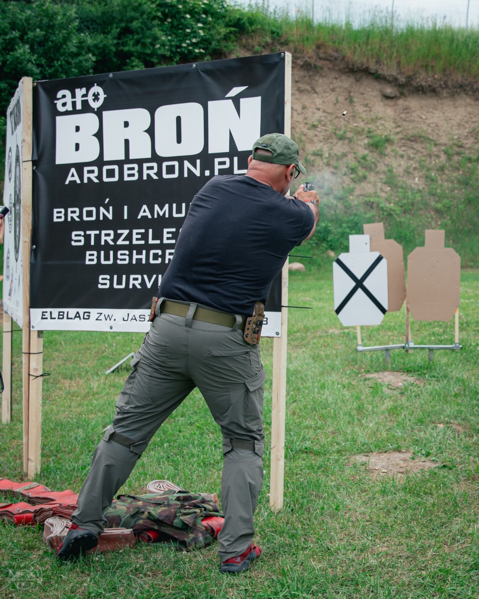 Nowa Wieś Malborska. Pistolet i Rewolwer Obronny – zawody w strzelnicy Trofeum.