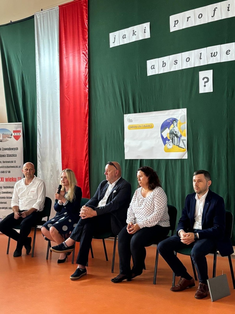 Jak usprawnić polskie szkolnictwo? - Debata dla Edukacji w Barlewiczkach.
