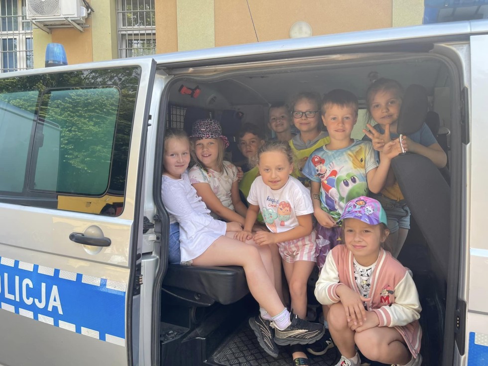 Sztum. Przedszkolaki z wizytą u policjantów.