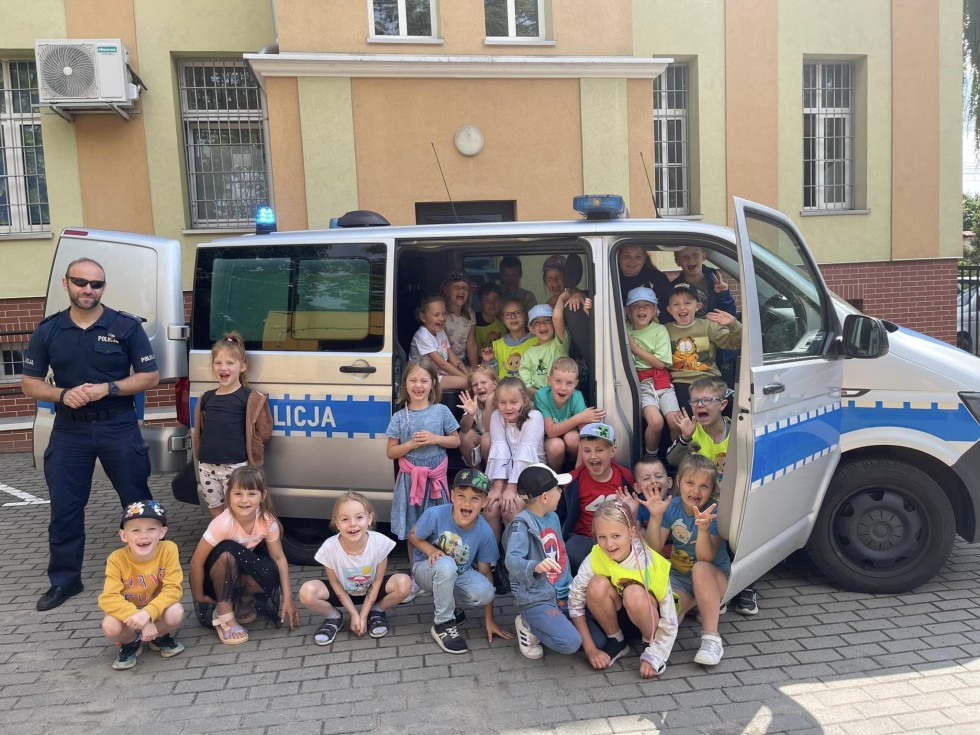 Sztum. Przedszkolaki z wizytą u policjantów.