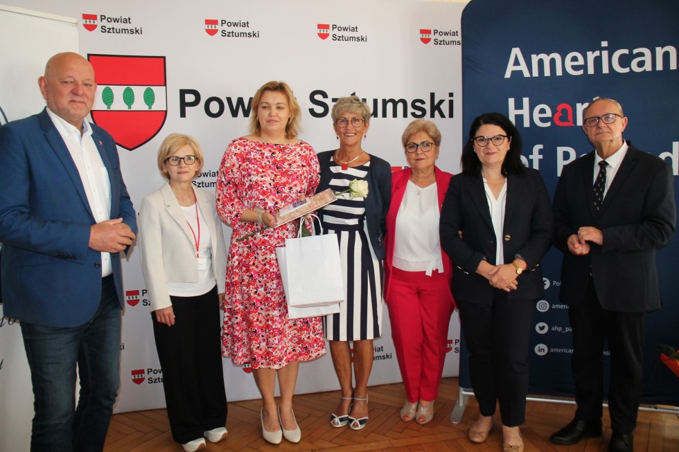 Sztum. Złote czepki dla najbardziej zasłużonych pielęgniarek.