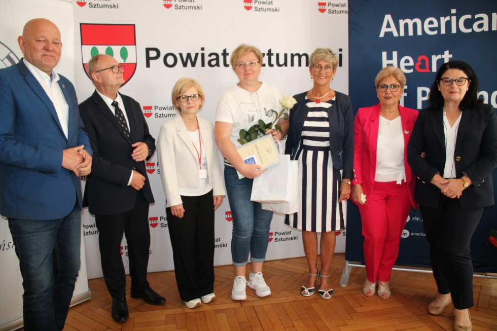 Sztum. Złote czepki dla najbardziej zasłużonych pielęgniarek.