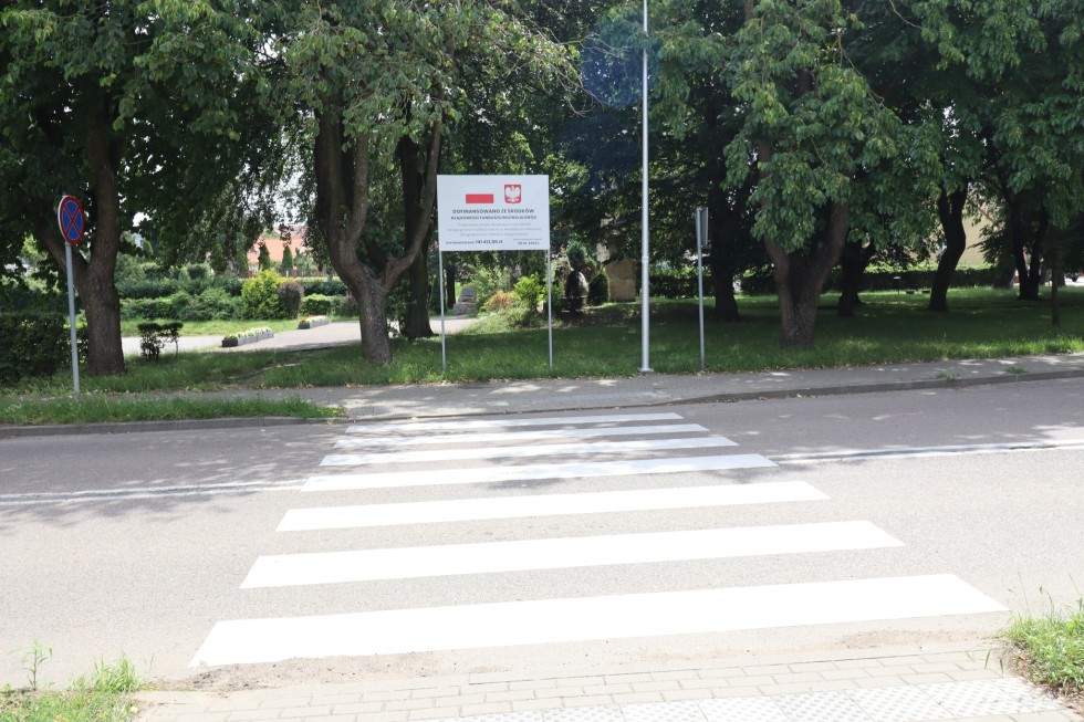 Nowy Staw. Nowe przejścia dla pieszych.