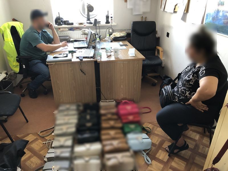 Malbork. Handlowała podrobionymi torebkami – grozi jej nawet do 2 lat więzienia.