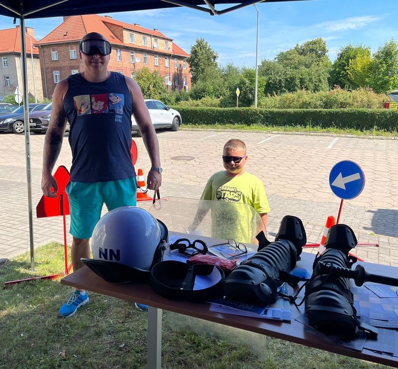 Malbork. Policjanci zorganizowali dla mieszkańców festyn.