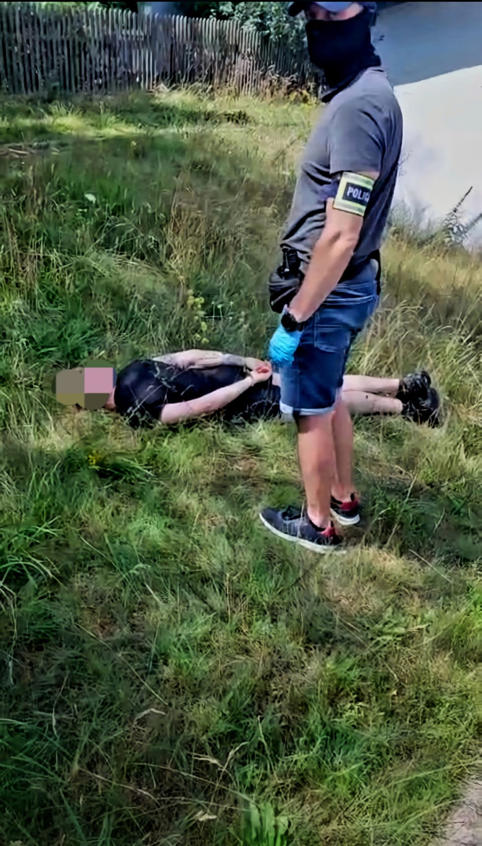 6 milionów złotych, blisko 200 kg zabezpieczonych substancji, zlikwidowane 2 linie produkcyjne i 2 osoby w areszcie to bilans realizacji policjantów gdańskiej komendy wojewódzkiej.