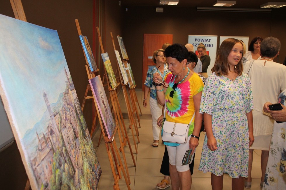 Uroki Ziemi Sztumskiej – wernisaż prac Powiatowego Pleneru Malarskiego.