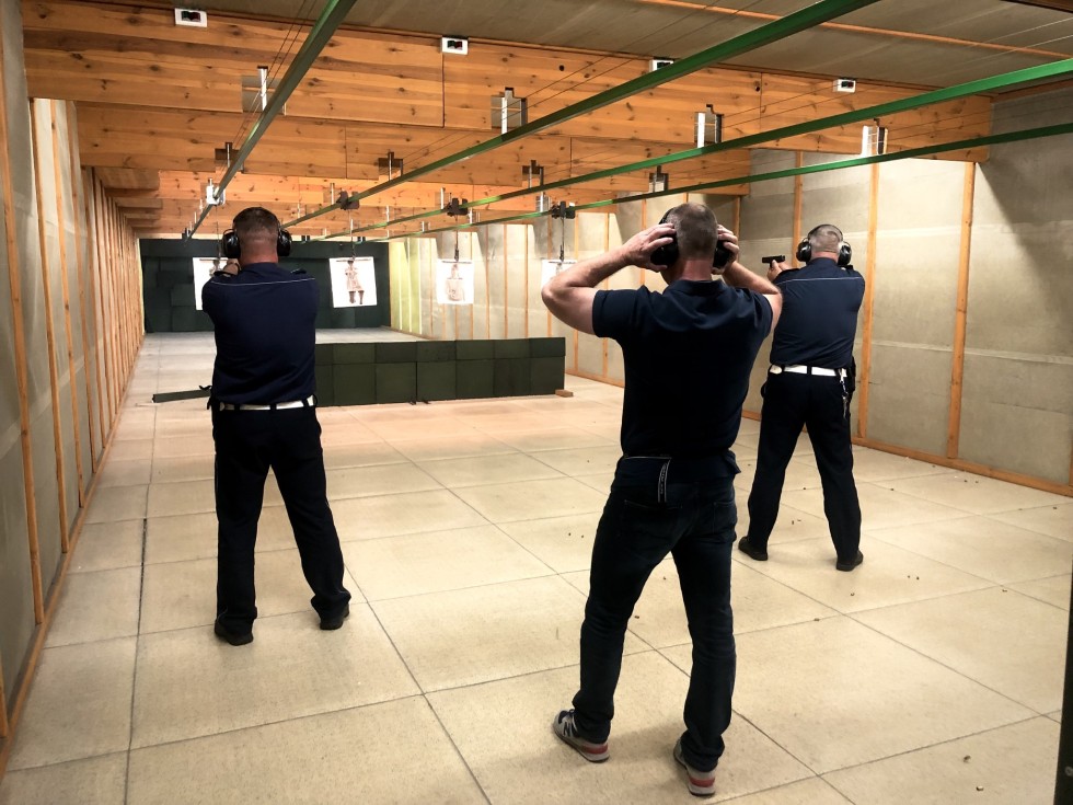 Malbork. Policjanci doskonalili strzeleckie umiejętności.